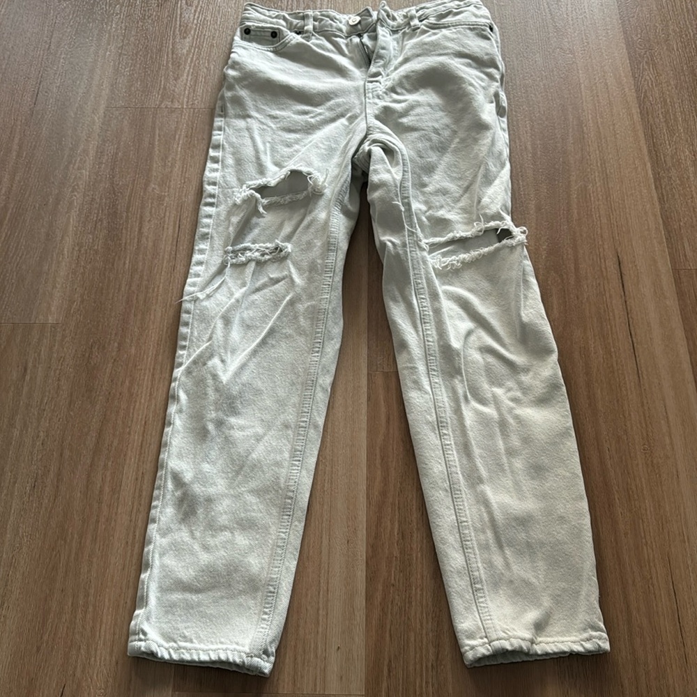 White grey baggy ripped jeans